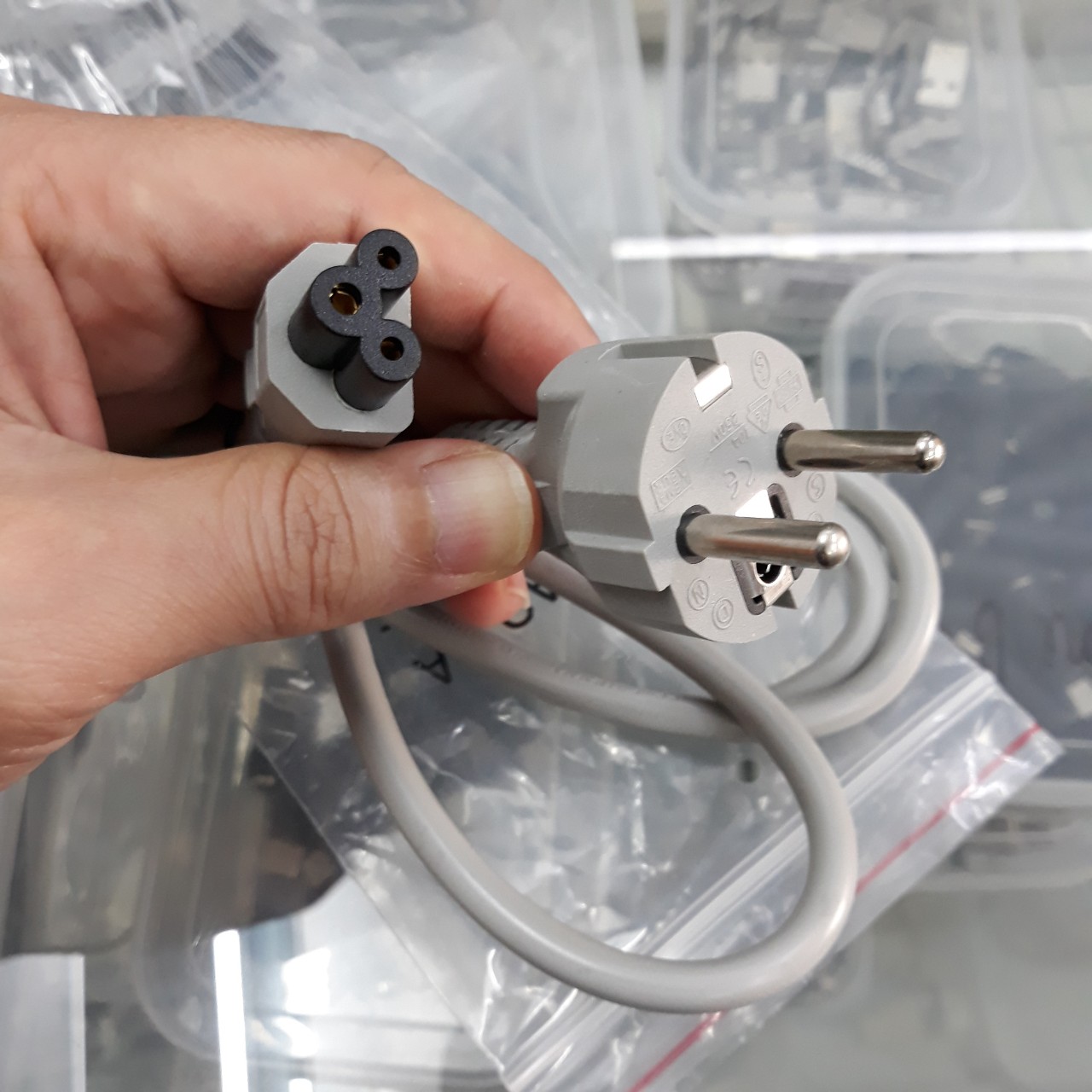 dây nguồn bông mai cho adapter laptop loại tốt