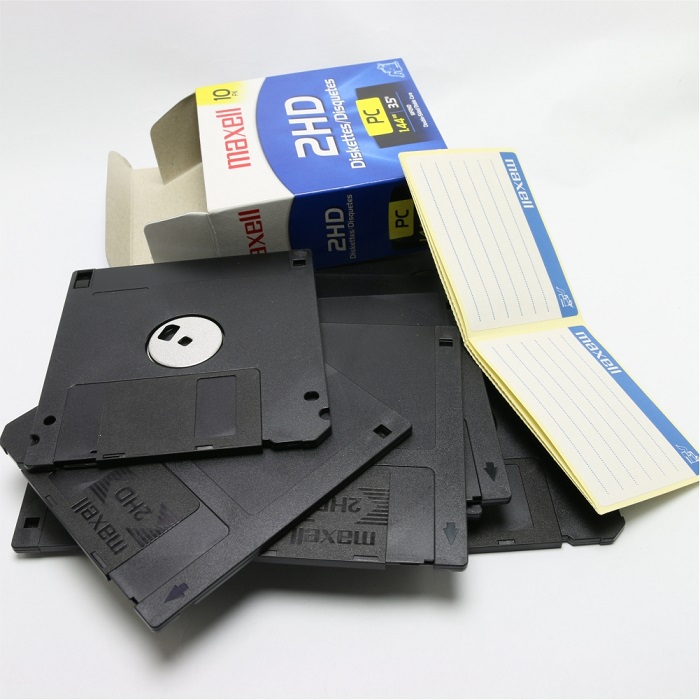đĩa mềm maxell double-sided, high density 3.5" 2hd
