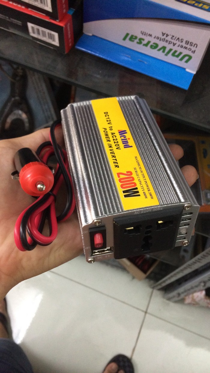 hình ảnh thực tế bộ chuyển điện 12v sang 220v 200w meind